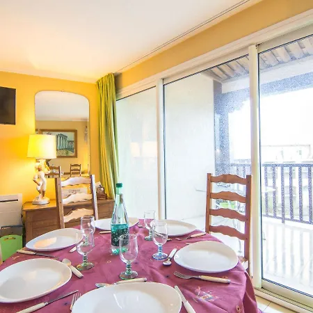 Les Marines-29 By Interhome